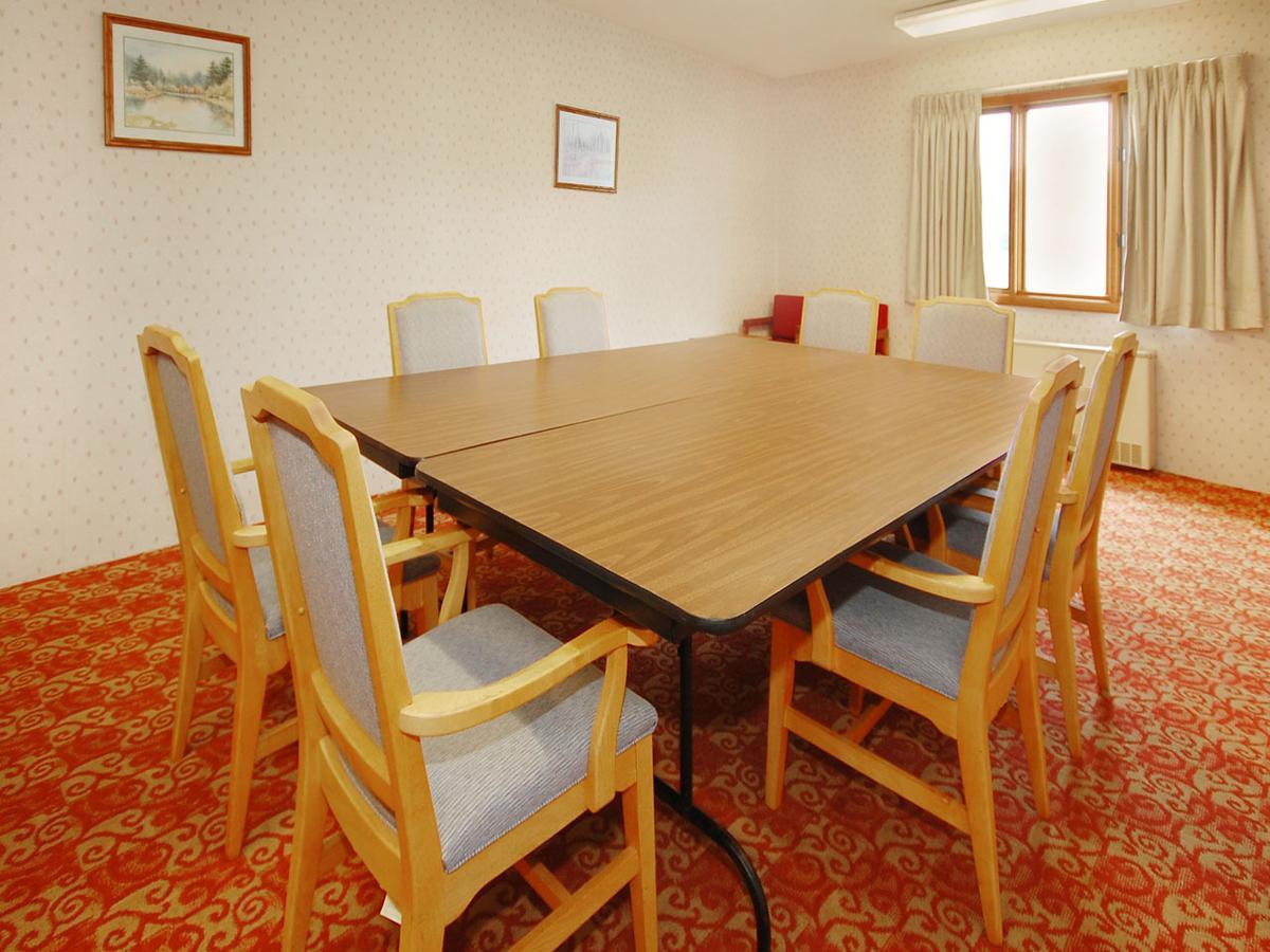 Econo Lodge Cuba I-86 Facilities photo